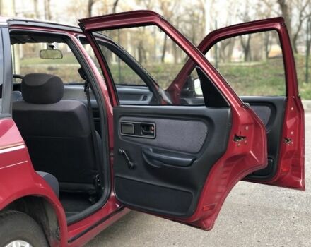 Красный Форд Скорпио, объемом двигателя 2 л и пробегом 250 тыс. км за 1500 $, фото 10 на Automoto.ua