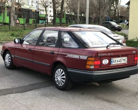 Красный Форд Скорпио, объемом двигателя 2 л и пробегом 250 тыс. км за 1500 $, фото 4 на Automoto.ua