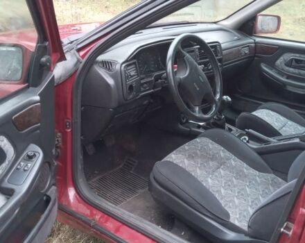 Красный Форд Скорпио, объемом двигателя 2 л и пробегом 100 тыс. км за 1063 $, фото 5 на Automoto.ua