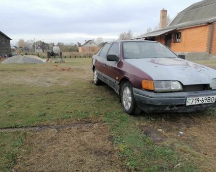 Красный Форд Скорпио, объемом двигателя 2.4 л и пробегом 3 тыс. км за 420 $, фото 4 на Automoto.ua