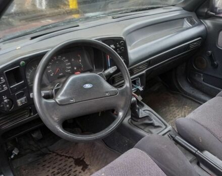 Красный Форд Скорпио, объемом двигателя 2.4 л и пробегом 228 тыс. км за 750 $, фото 11 на Automoto.ua