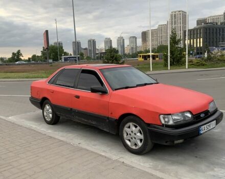 Красный Форд Скорпио, объемом двигателя 2 л и пробегом 300 тыс. км за 980 $, фото 2 на Automoto.ua