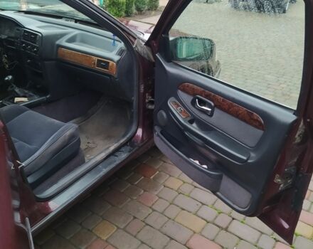 Красный Форд Скорпио, объемом двигателя 2.9 л и пробегом 300 тыс. км за 2000 $, фото 5 на Automoto.ua