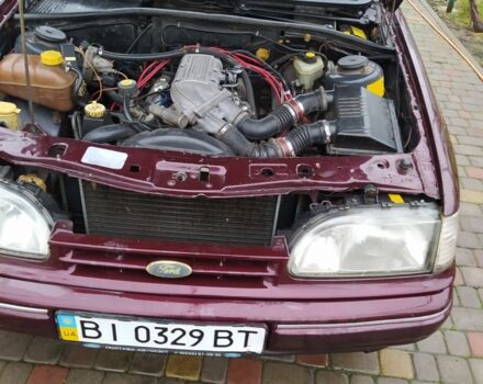 Красный Форд Скорпио, объемом двигателя 2.9 л и пробегом 300 тыс. км за 2000 $, фото 6 на Automoto.ua