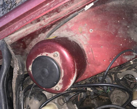 Красный Форд Скорпио, объемом двигателя 2 л и пробегом 111 тыс. км за 600 $, фото 9 на Automoto.ua