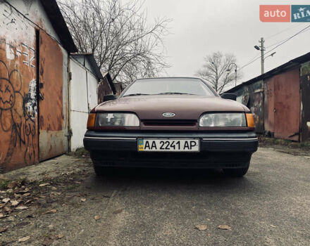 Красный Форд Скорпио, объемом двигателя 2 л и пробегом 202 тыс. км за 1500 $, фото 2 на Automoto.ua