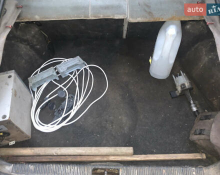 Красный Форд Скорпио, объемом двигателя 2 л и пробегом 111 тыс. км за 600 $, фото 10 на Automoto.ua