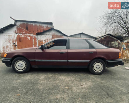Красный Форд Скорпио, объемом двигателя 2 л и пробегом 202 тыс. км за 1500 $, фото 3 на Automoto.ua