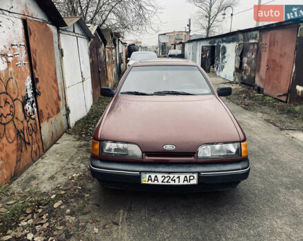 Красный Форд Скорпио, объемом двигателя 2 л и пробегом 202 тыс. км за 1500 $, фото 1 на Automoto.ua