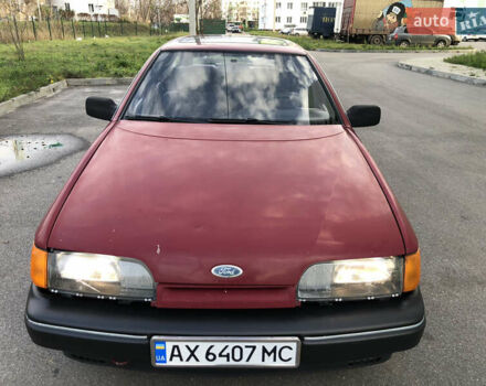 Красный Форд Скорпио, объемом двигателя 2 л и пробегом 178 тыс. км за 1500 $, фото 33 на Automoto.ua