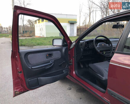 Красный Форд Скорпио, объемом двигателя 2 л и пробегом 178 тыс. км за 1500 $, фото 46 на Automoto.ua