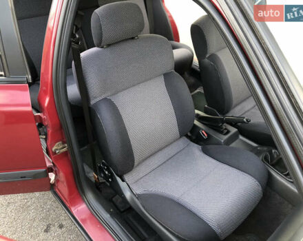 Красный Форд Скорпио, объемом двигателя 2 л и пробегом 178 тыс. км за 1500 $, фото 52 на Automoto.ua