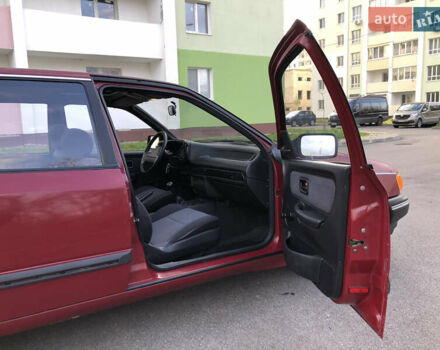 Красный Форд Скорпио, объемом двигателя 2 л и пробегом 178 тыс. км за 1500 $, фото 42 на Automoto.ua