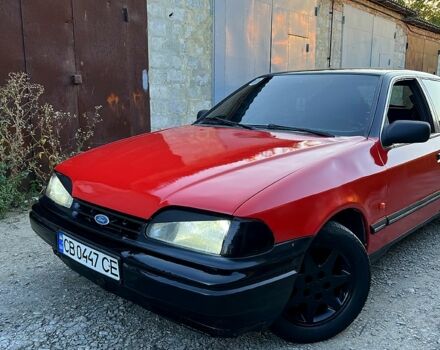 Красный Форд Скорпио, объемом двигателя 2 л и пробегом 130 тыс. км за 1400 $, фото 1 на Automoto.ua