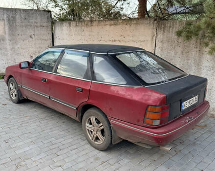Красный Форд Скорпио, объемом двигателя 2 л и пробегом 301 тыс. км за 1100 $, фото 1 на Automoto.ua