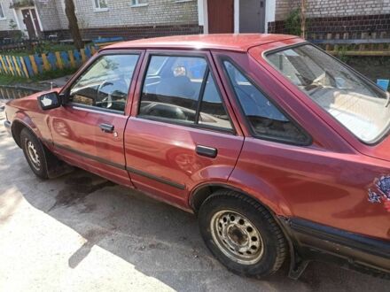 Форд Скорпио 1986 в Коростене на Automoto.ua Красный Форд Скорпио, объемом двигателя 1.6 л и пробегом 350 тыс. км за 890 $, фото 1 на Automoto.ua