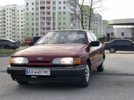 Красный Форд Скорпио, объемом двигателя 2 л и пробегом 250 тыс. км за 1500 $, фото 1 на Automoto.ua