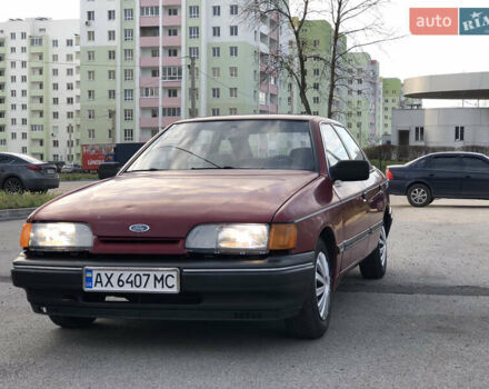 Красный Форд Скорпио, объемом двигателя 2 л и пробегом 178 тыс. км за 1500 $, фото 1 на Automoto.ua