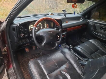 Красный Форд Скорпио, объемом двигателя 2 л и пробегом 370 тыс. км за 1500 $, фото 1 на Automoto.ua