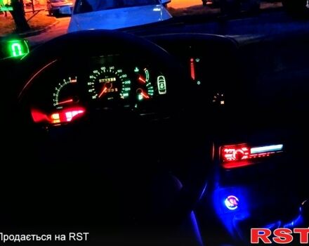 Форд Скорпио, объемом двигателя 2 л и пробегом 200 тыс. км за 1699 $, фото 2 на Automoto.ua