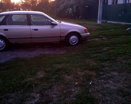 Форд Скорпио, объемом двигателя 2 л и пробегом 265 тыс. км за 800 $, фото 3 на Automoto.ua