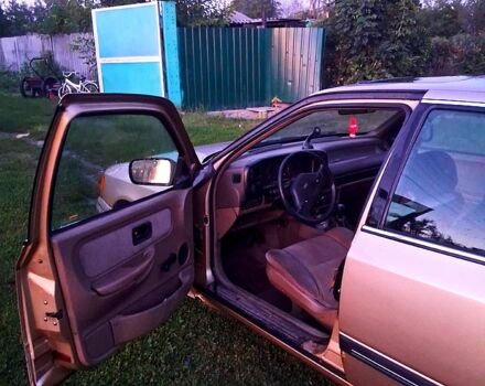 Форд Скорпио, объемом двигателя 2 л и пробегом 265 тыс. км за 800 $, фото 6 на Automoto.ua