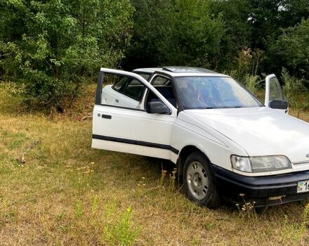 Форд Скорпио, объемом двигателя 2 л и пробегом 400 тыс. км за 650 $, фото 5 на Automoto.ua
