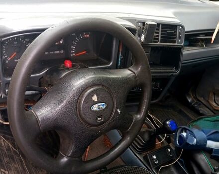 Форд Скорпио, объемом двигателя 1.8 л и пробегом 88 тыс. км за 390 $, фото 4 на Automoto.ua