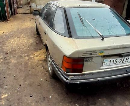 Форд Скорпио, объемом двигателя 2.5 л и пробегом 300 тыс. км за 350 $, фото 1 на Automoto.ua