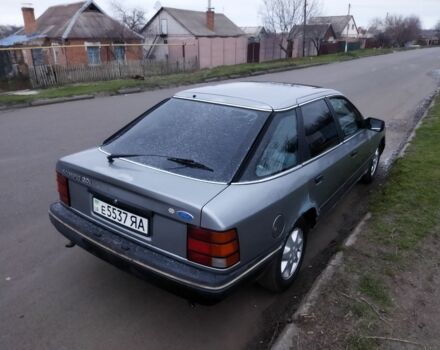 Серый Форд Скорпио, объемом двигателя 2 л и пробегом 500 тыс. км за 524 $, фото 3 на Automoto.ua