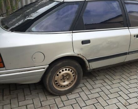 Сірий Форд Скорпіо, об'ємом двигуна 2 л та пробігом 10 тис. км за 1150 $, фото 3 на Automoto.ua