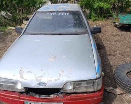 Форд Скорпио 1988 в Ржищеве на Automoto.ua Серый Форд Скорпио, объемом двигателя 2 л и пробегом 500 тыс. км за 286 $, фото 4 на Automoto.ua