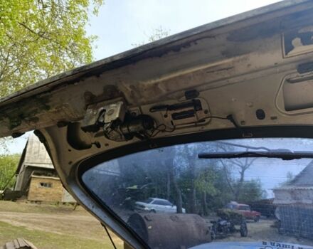 Форд Скорпио 1988 в Ржищеве на Automoto.ua Серый Форд Скорпио, объемом двигателя 2 л и пробегом 500 тыс. км за 286 $, фото 3 на Automoto.ua