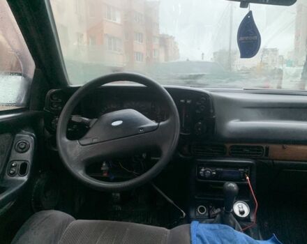 Серый Форд Скорпио, объемом двигателя 0 л и пробегом 300 тыс. км за 700 $, фото 5 на Automoto.ua