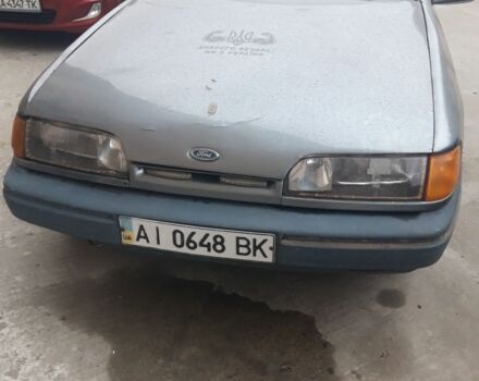 Сірий Форд Скорпіо, об'ємом двигуна 2.4 л та пробігом 250 тис. км за 1800 $, фото 1 на Automoto.ua