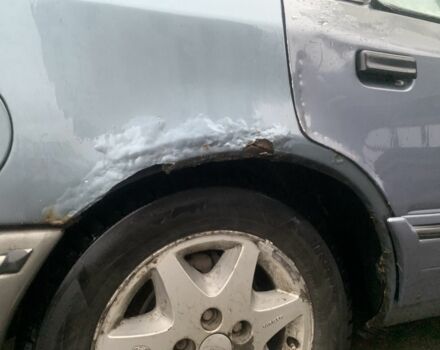 Серый Форд Скорпио, объемом двигателя 0 л и пробегом 300 тыс. км за 700 $, фото 2 на Automoto.ua