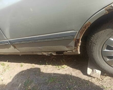 Сірий Форд Скорпіо, об'ємом двигуна 0 л та пробігом 300 тис. км за 40000 $, фото 2 на Automoto.ua