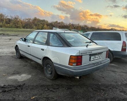 Форд Скорпио 1987 в Вольнянске на Automoto.ua Серый Форд Скорпио, объемом двигателя 3.2 л и пробегом 300 тыс. км за 400 $, фото 2 на Automoto.ua