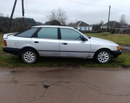 Серый Форд Скорпио, объемом двигателя 0 л и пробегом 350 тыс. км за 1200 $, фото 4 на Automoto.ua