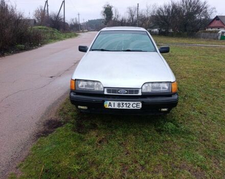 Серый Форд Скорпио, объемом двигателя 0 л и пробегом 350 тыс. км за 1200 $, фото 1 на Automoto.ua