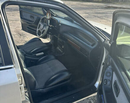 Форд Скорпио 1990 в Ахтырке на Automoto.ua Серый Форд Скорпио, объемом двигателя 2 л и пробегом 230 тыс. км за 1300 $, фото 7 на Automoto.ua