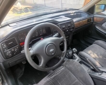 Сірий Форд Скорпіо, об'ємом двигуна 2 л та пробігом 100 тис. км за 1250 $, фото 5 на Automoto.ua