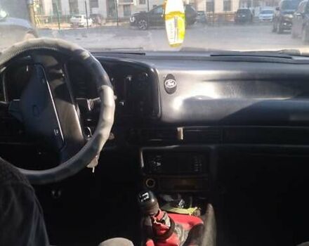 Серый Форд Скорпио, объемом двигателя 2 л и пробегом 350 тыс. км за 900 $, фото 8 на Automoto.ua