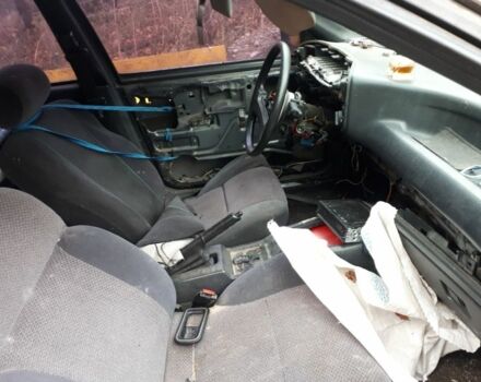 Серый Форд Скорпио, объемом двигателя 0 л и пробегом 200 тыс. км за 400 $, фото 2 на Automoto.ua