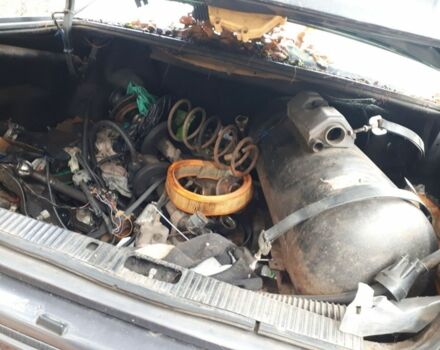 Серый Форд Скорпио, объемом двигателя 0 л и пробегом 200 тыс. км за 400 $, фото 3 на Automoto.ua