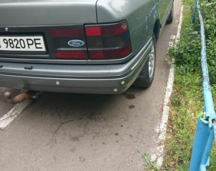 Серый Форд Скорпио, объемом двигателя 2 л и пробегом 100 тыс. км за 1547 $, фото 3 на Automoto.ua