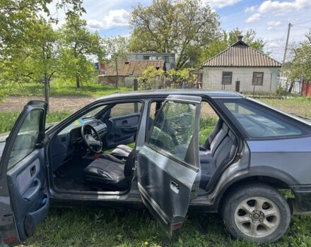 Сірий Форд Скорпіо, об'ємом двигуна 2 л та пробігом 200 тис. км за 900 $, фото 5 на Automoto.ua