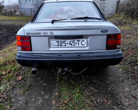 Серый Форд Скорпио, объемом двигателя 2 л и пробегом 33 тыс. км за 700 $, фото 2 на Automoto.ua
