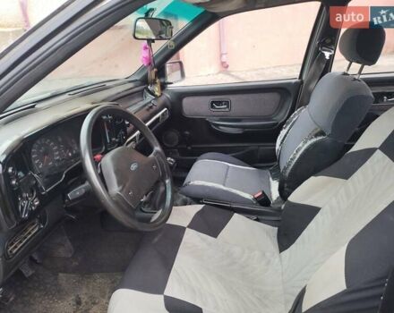 Форд Скорпио 1985 в Остоге на Automoto.ua Серый Форд Скорпио, объемом двигателя 1.77 л и пробегом 400 тыс. км за 700 $, фото 10 на Automoto.ua