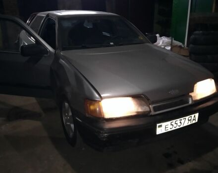 Серый Форд Скорпио, объемом двигателя 2 л и пробегом 235 тыс. км за 593 $, фото 2 на Automoto.ua